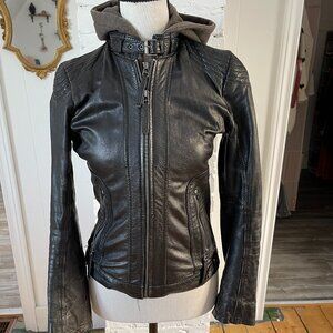 Women's Leather Jacket (XS)